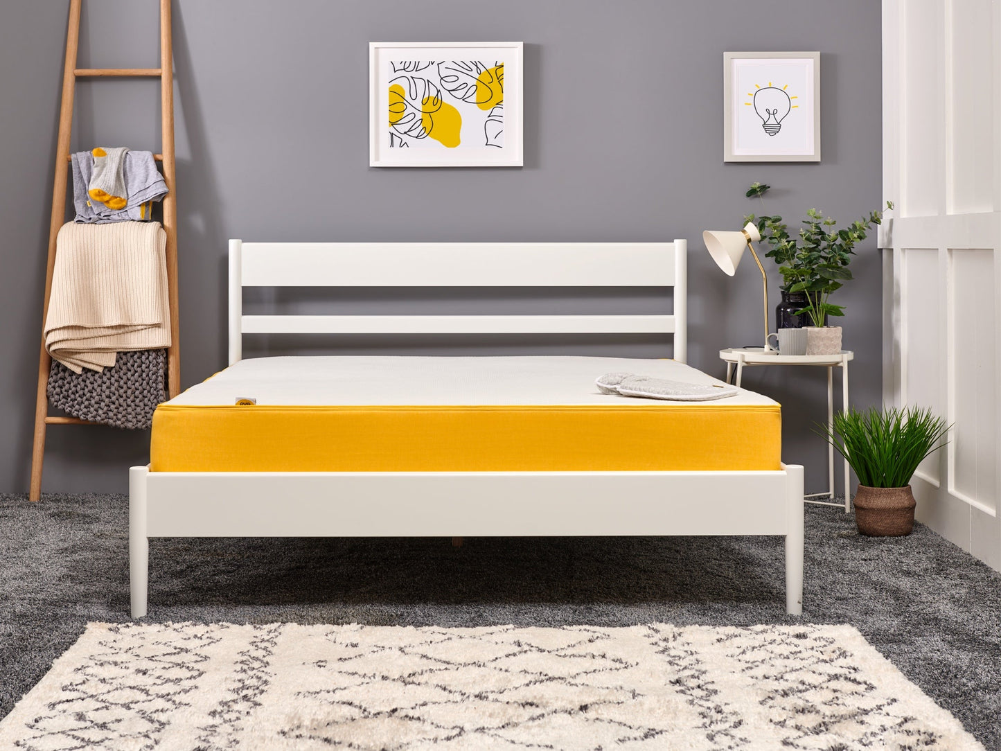 the minimal bed frame